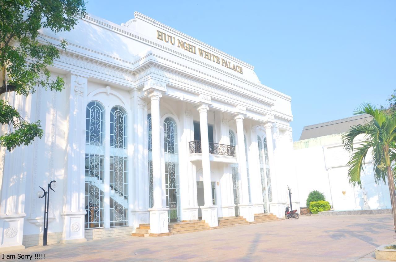 Huu Nghi Hotel Quang Tri Khe Sanh Buitenkant foto